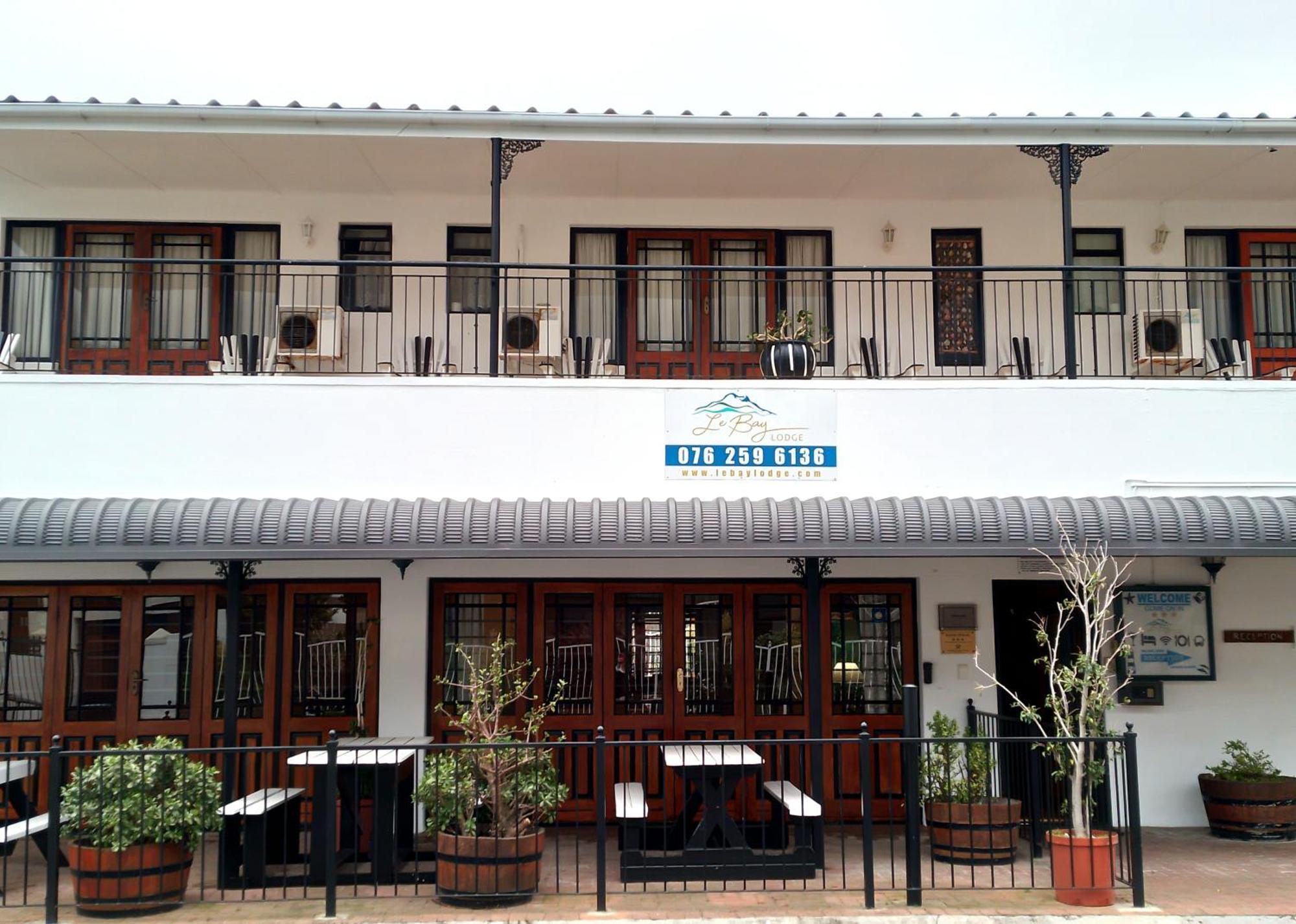 Le Bay Lodge Gordonsbaai Buitenkant foto